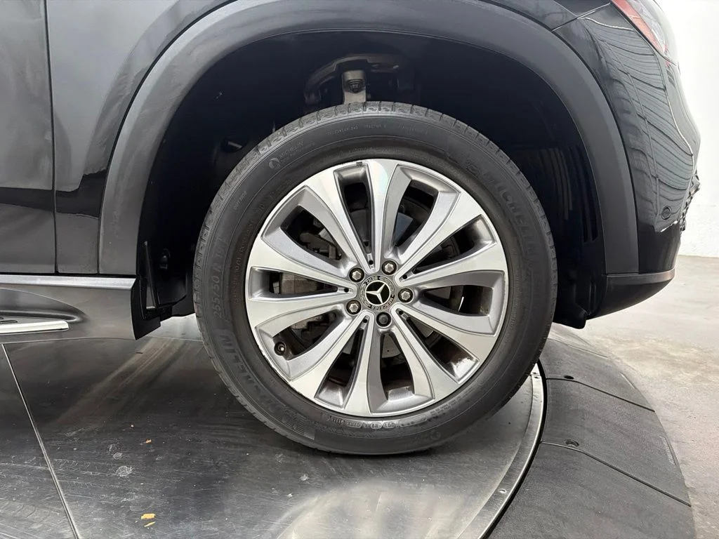 Certified Used 2022 Black Mercedes-Benz GLE 350 image 10