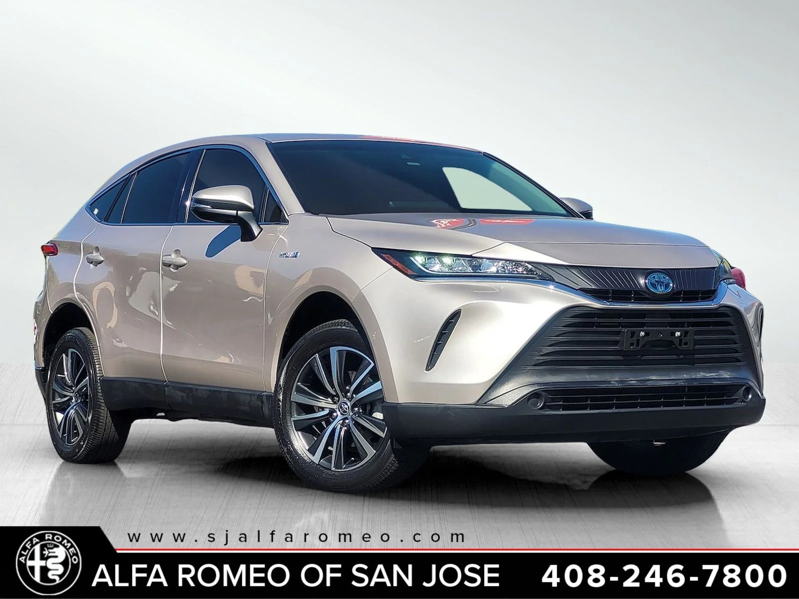 2021 Toyota Venza LE Hybrid AWD's photo