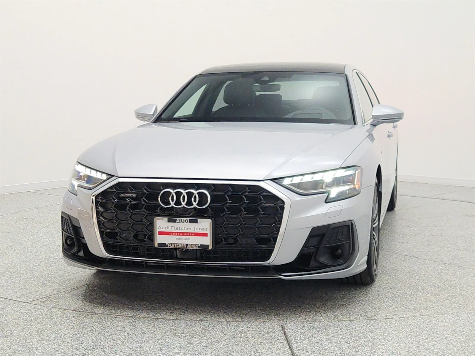 Used 2023 Florett Silver Metallic Audi L 55 TFSI quattro image 2