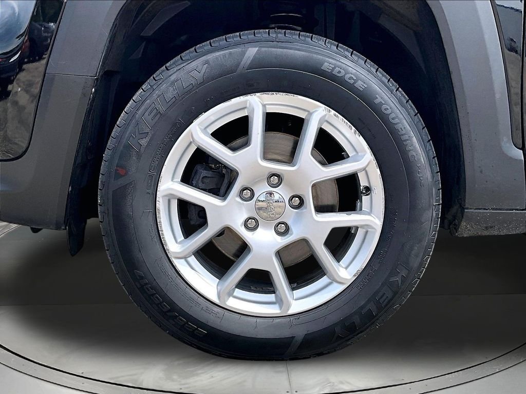 Used 2020 Black Jeep Sport image 34