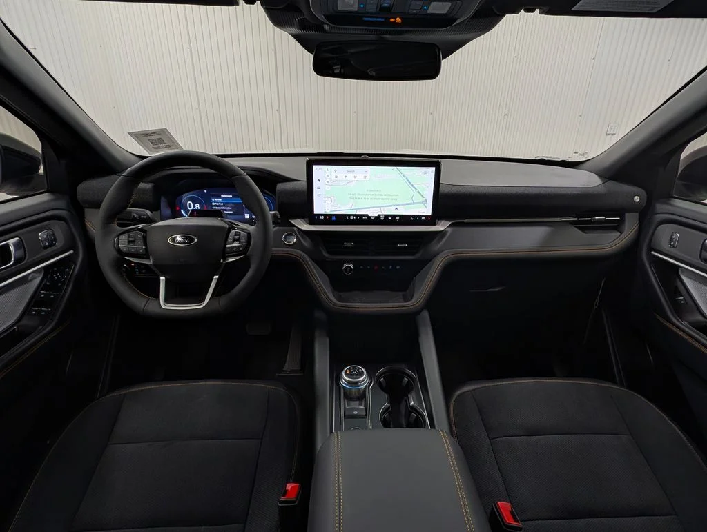 New 2026 Star White Metallic Tri-Coat Ford Tremor® image 3