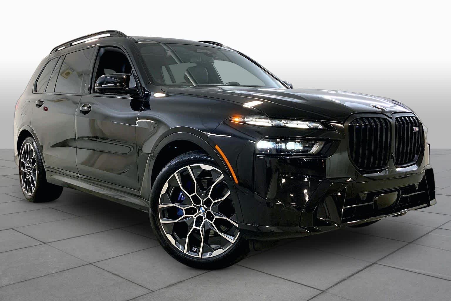 Used 2025 BMW X7 M60i with VIN 5UX33EM03S9Y65120 for sale in Kansas City
