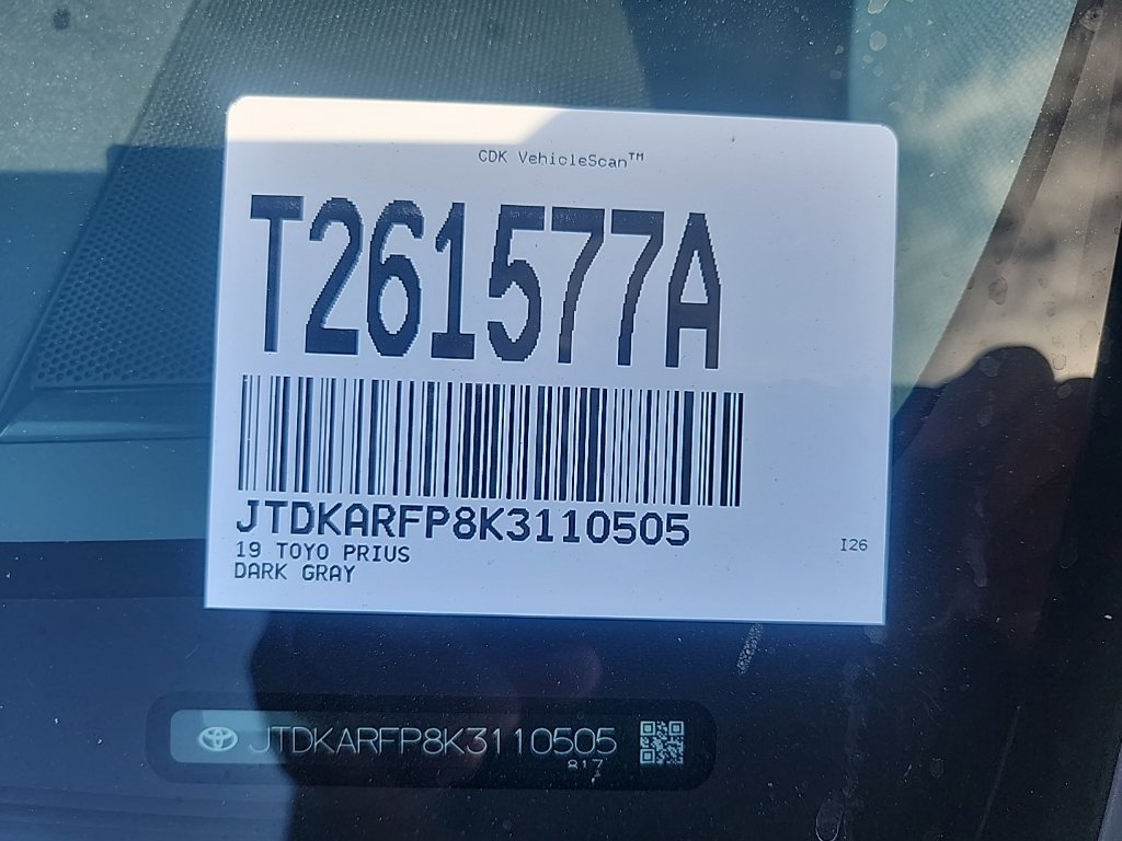 Used 2019 Magnetic Gray Metallic Toyota Advanced image 4
