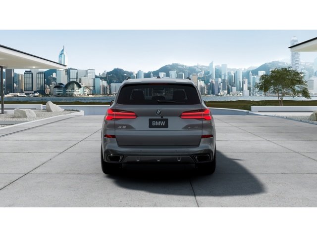 New 2026 Skyscraper Grey Metallic BMW X5 50e image 5