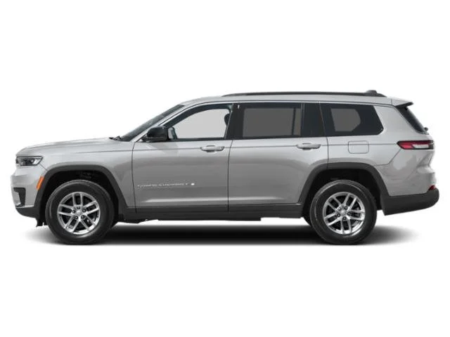 New 2026 Silver Zynith Exterior Paint Jeep Laredo Altitude image 3
