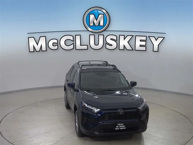 2024 Toyota RAV4 XLE - Photo 8