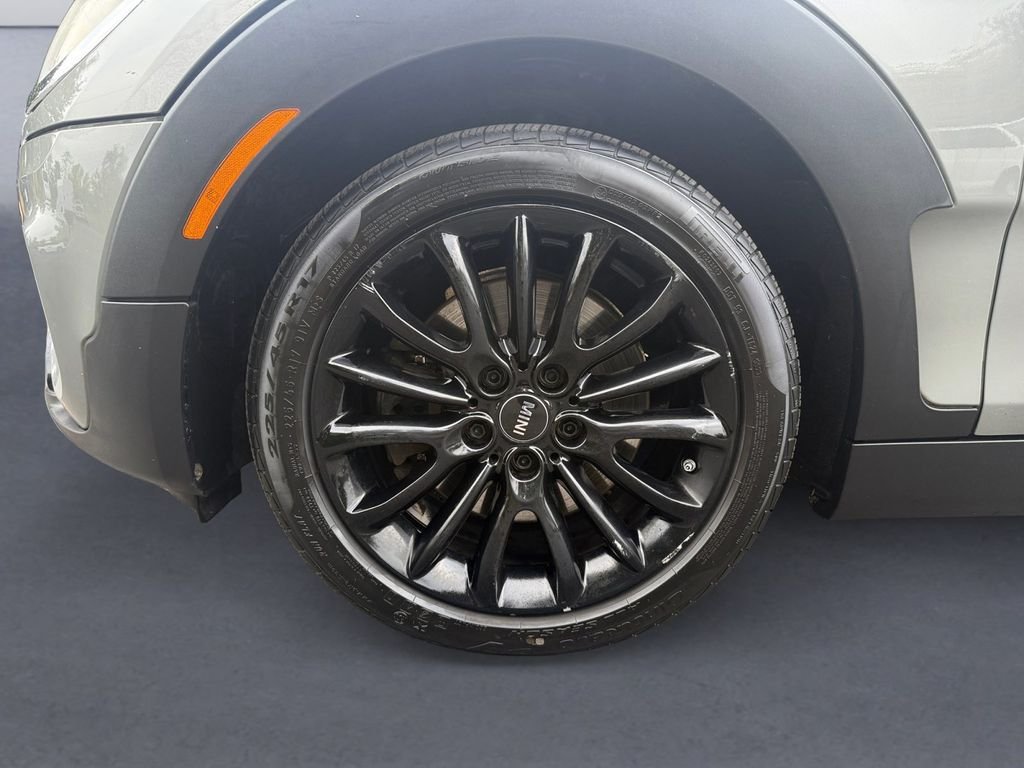Used 2017 Gray MINI Clubman image 10