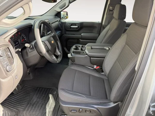 2025 Chevrolet Silverado 1500 Custom - Photo 9
