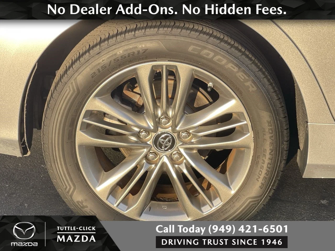 Used 2017 CELESTIAL SILVER Toyota SE image 11