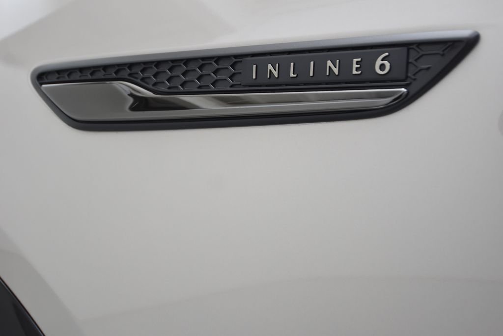 New 2026 Platinum Quartz Metallic Mazda 3.3 Turbo S Premium Sport AWD image 39