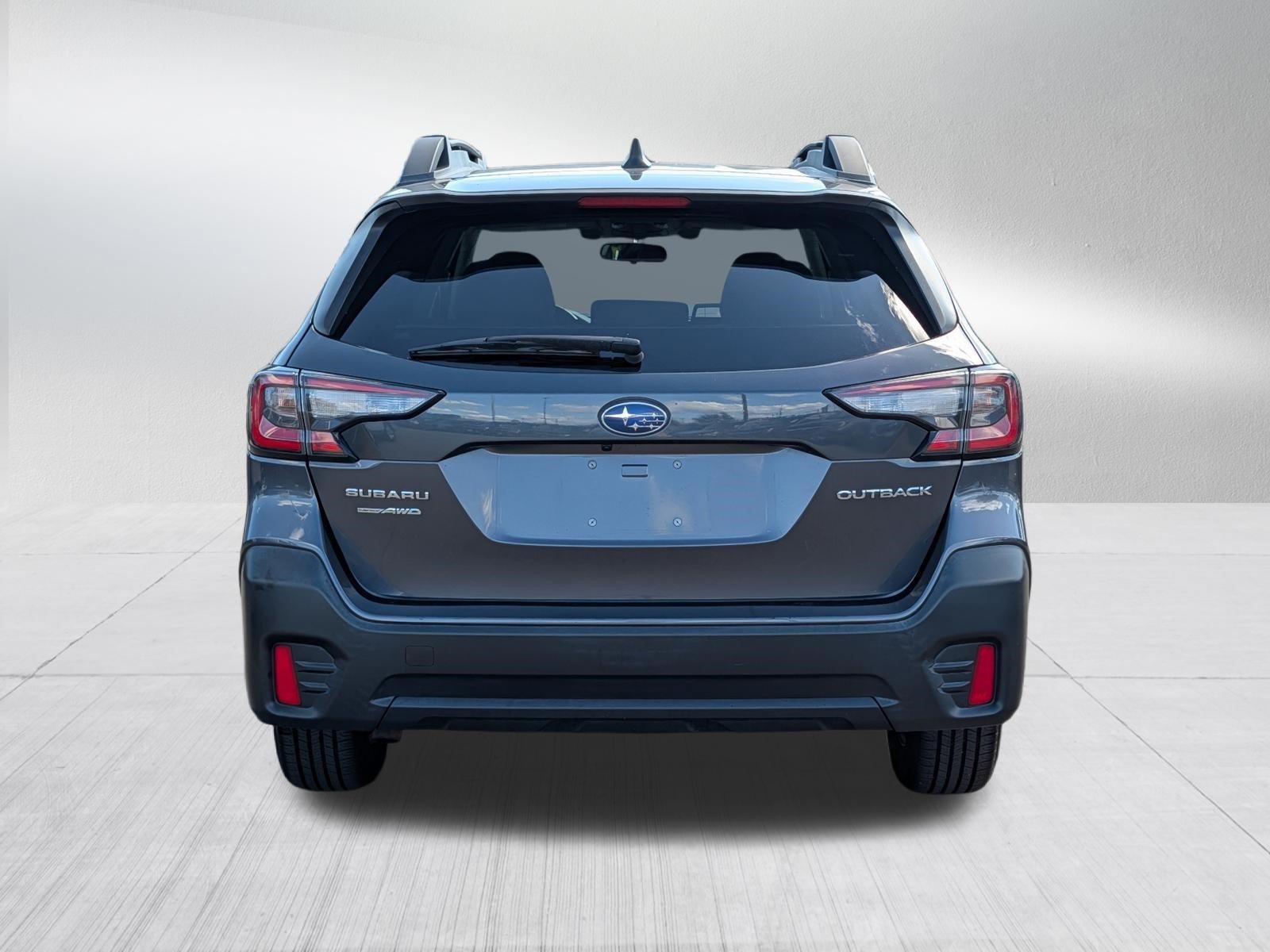 Used 2022 Magnetite Gray Metallic Subaru Premium image 6