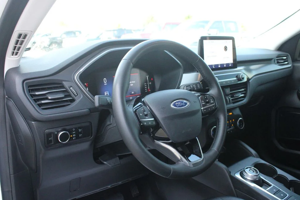 Used 2023 White Ford Active image 2