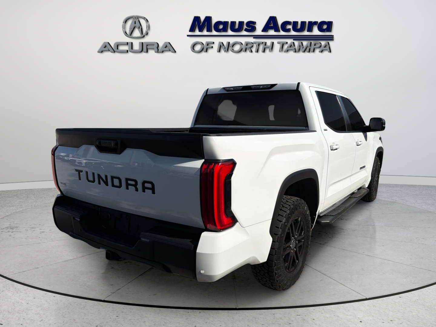 Used 2024 Ice Toyota SR5 image 4
