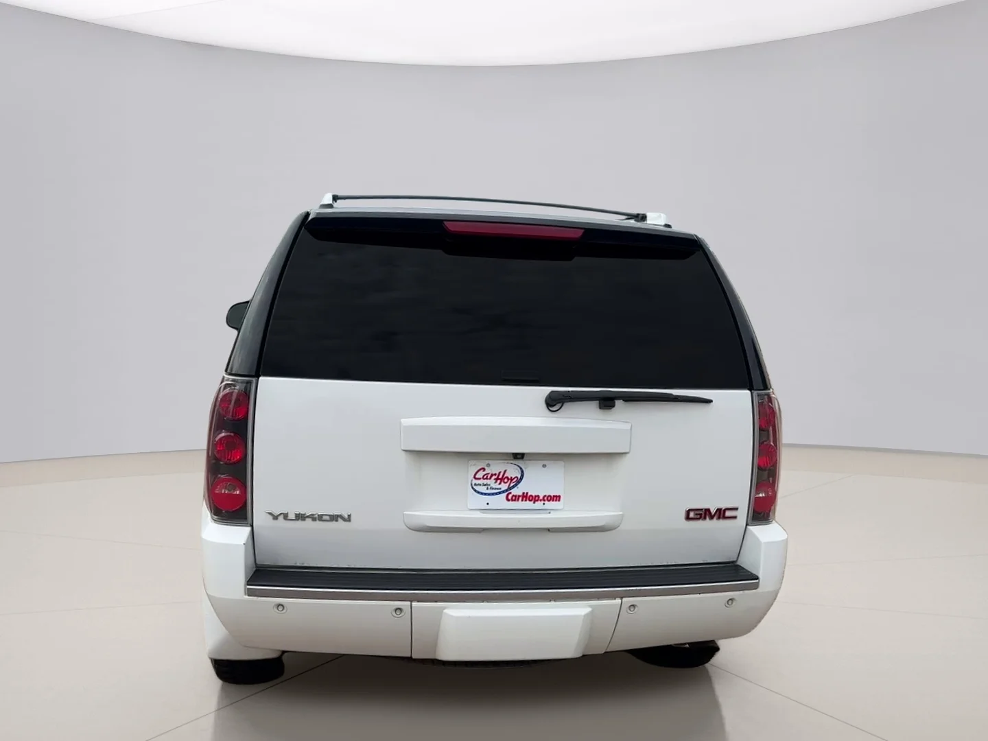 Used 2013 White Gmc DENALI image 4