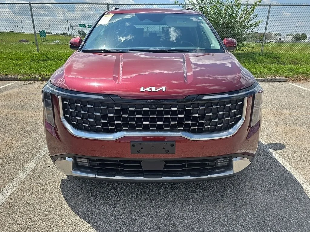 Used 2025 Red Kia SX image 2