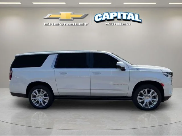 Used 2024 Beige Chevrolet High Country image 7