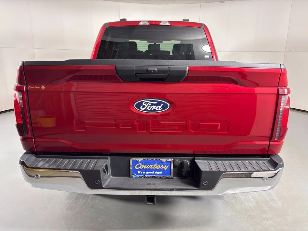 Used 2025 Red Ford XLT image 7