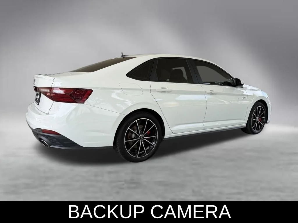 Used 2025 White Volkswagen 2.0T Autobahn image 4