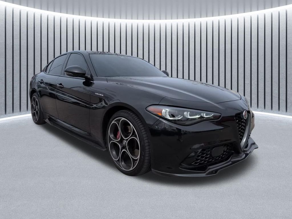 2024 Alfa Romeo Giulia Veloce AWD's photo