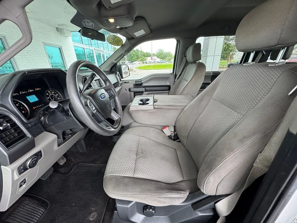 Used 2018 White Ford XLT image 12