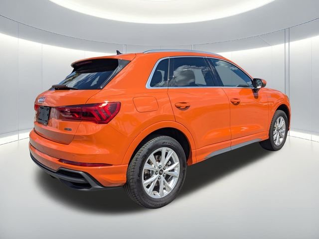 Used 2025  Audi Premium image 4