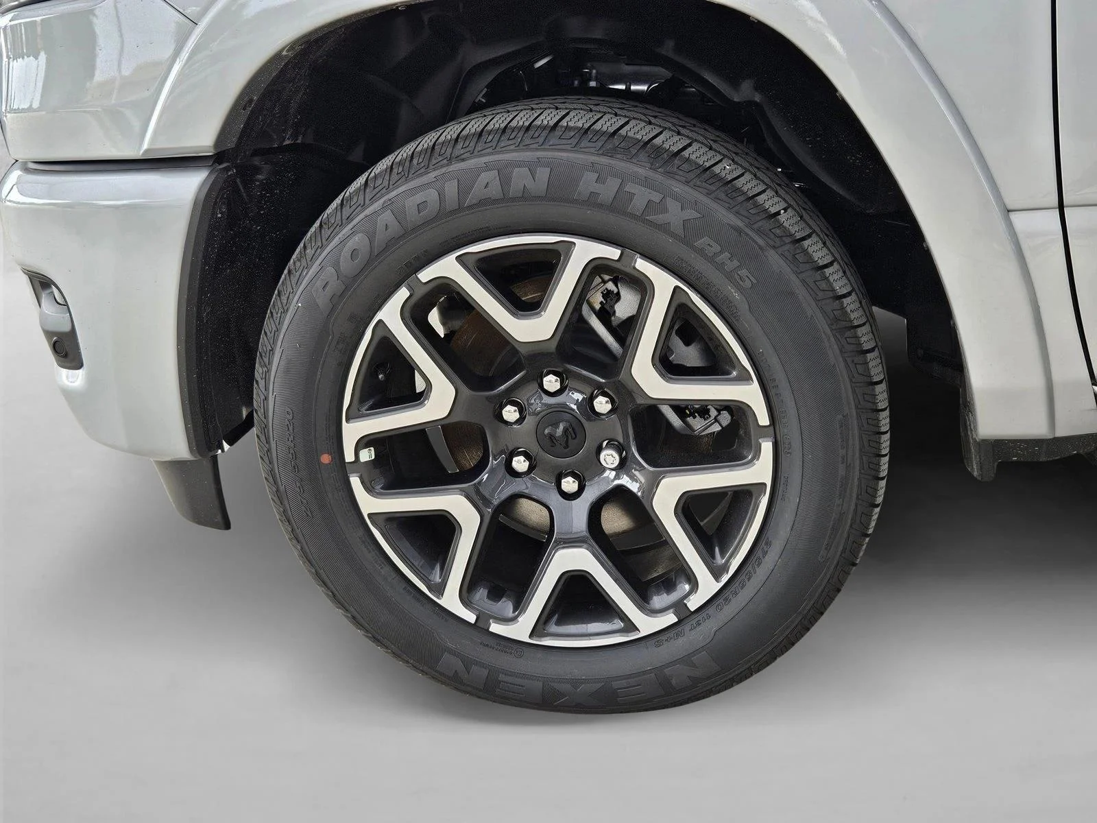 New 2026 Silver Zynith Exterior Paint RAM Laramie image 10