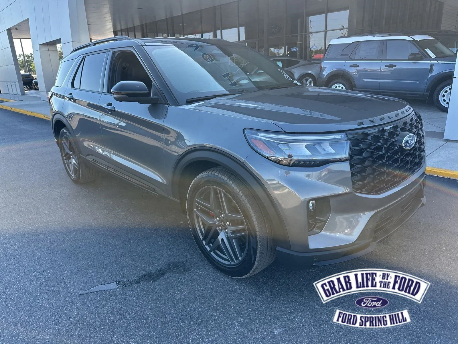 2025 Ford Explorer ST 4WD (PL535)'s photo
