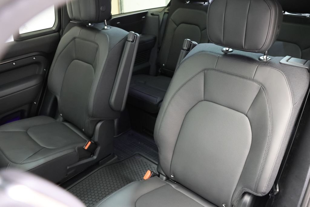 New 2026 Carpathian Grey LAND ROVER V8 image 34