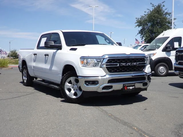 Used 2023 White Ram Big Horn/Lone Star image 2