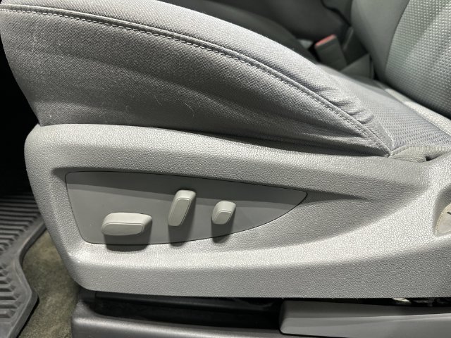 Certified Used 2017 Blue Chevrolet LT image 18