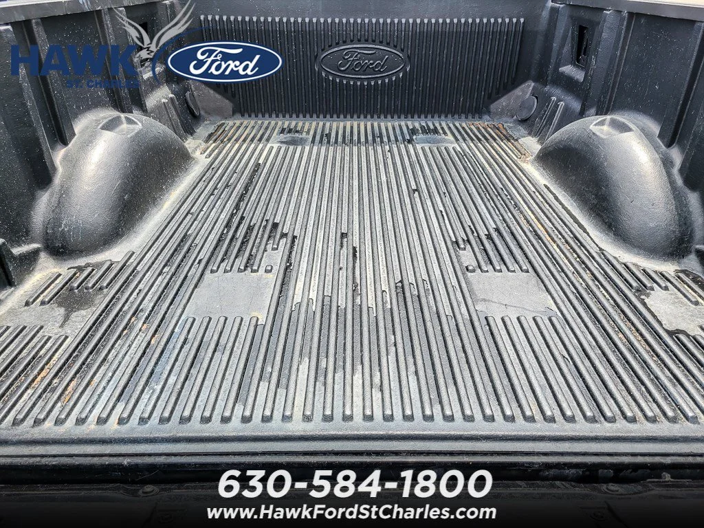 Used 2023 Black Metallic Ford XLT image 19