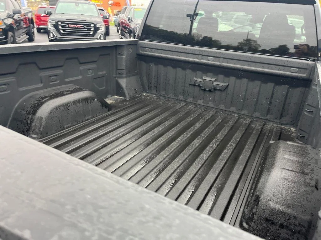 2024 Chevrolet Silverado 1500 LT - Photo 24
