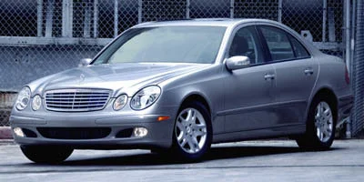 Used 2005  Mercedes-Benz E 320 image 1