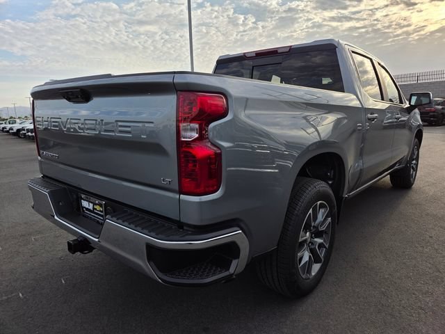 New 2026 Sterling Gray Metallic Chevrolet LT image 4