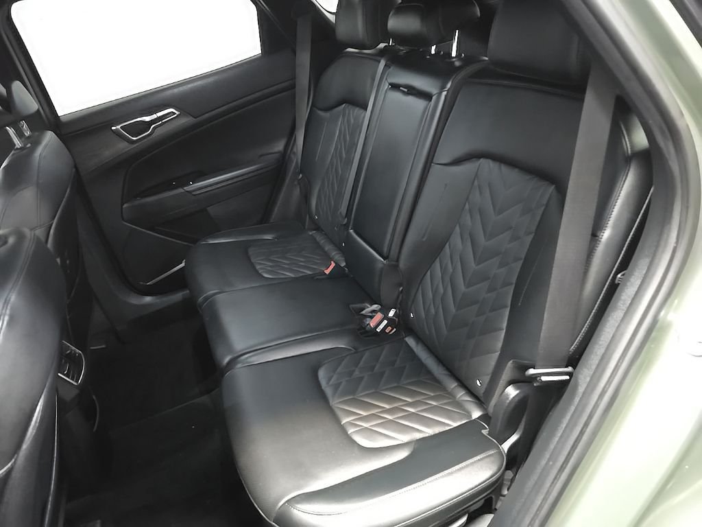 Used 2023 Green Kia X-Line image 33