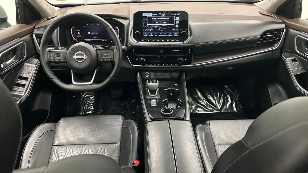 Certified Used 2023 Gray Nissan Platinum image 27
