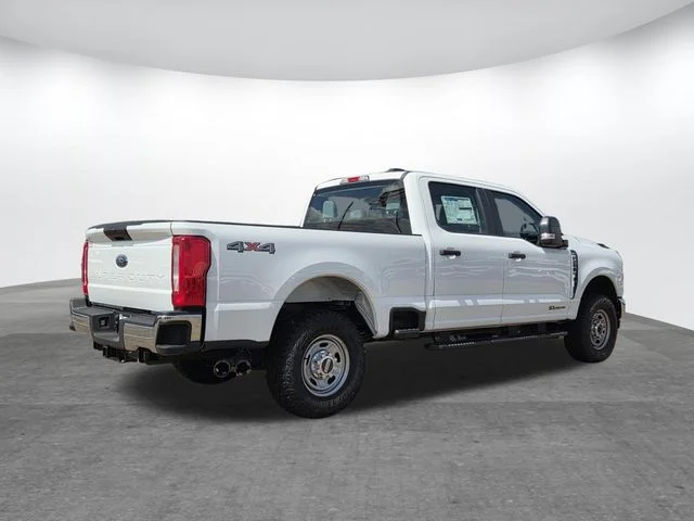 New 2026 Oxford White Ford F-250® XL image 22