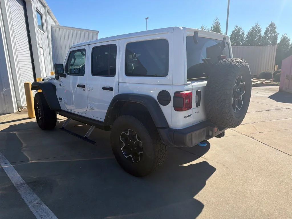 Certified Used 2021 White Jeep Unlimited Rubicon 4xe image 6