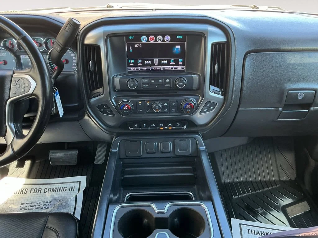 Used 2017 IRIDESCENT PEARL TRICOAT Chevrolet LTZ image 14