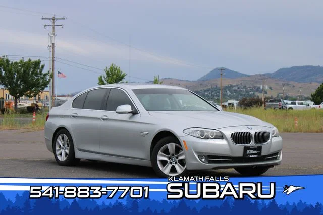 Used 2012 Silver BMW 528i xDrive image 1