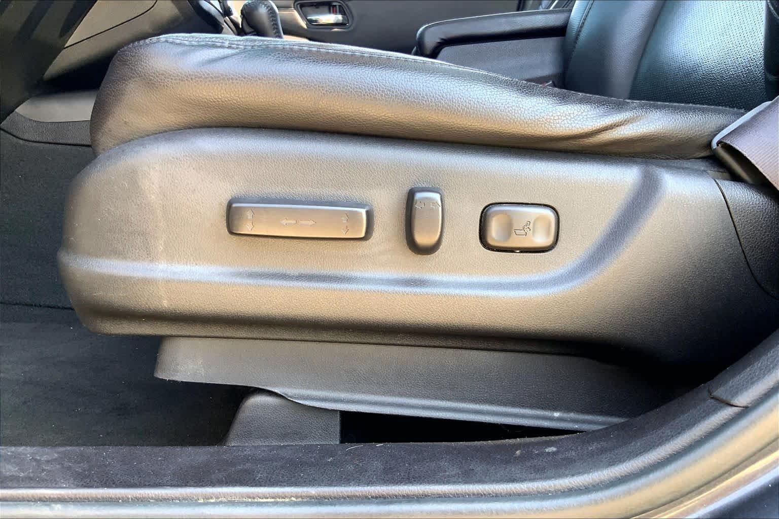 Used 2015 Graphite Luster Metallic Acura  image 32