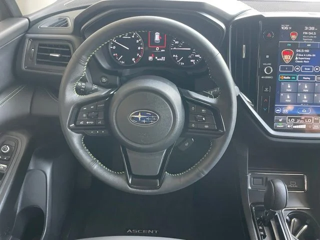 Used 2025 White Subaru Onyx Edition image 16