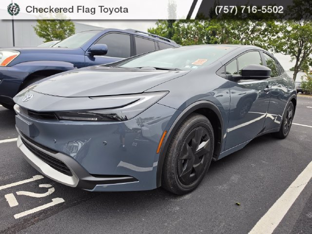 Used 2026 Guardian Gray Toyota SE image 1