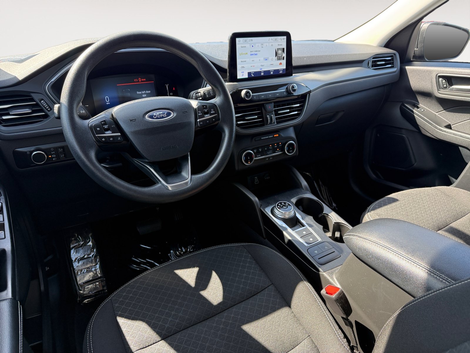 Used 2025 Black Metallic Ford Active image 15