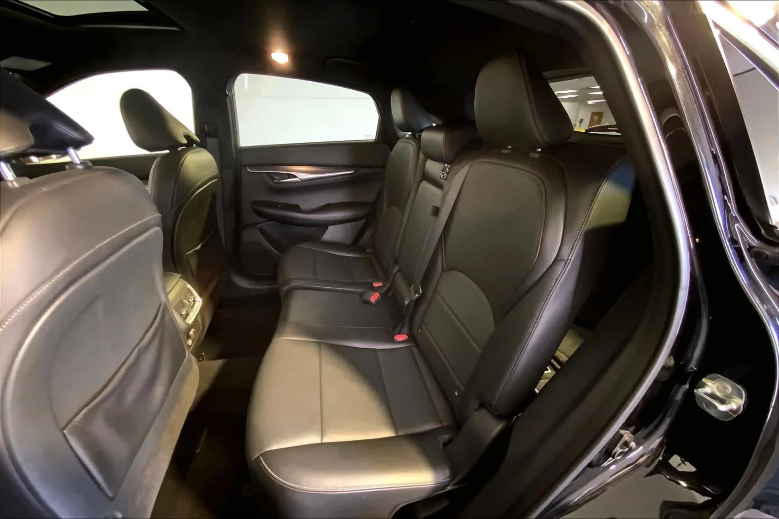 Used 2022 Mineral Black INFINITI LUXE image 21
