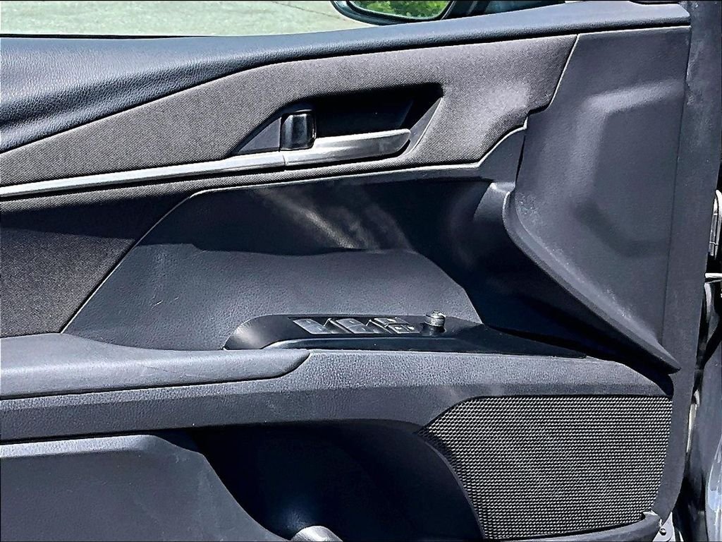 Used 2025 Gray Toyota LE image 9