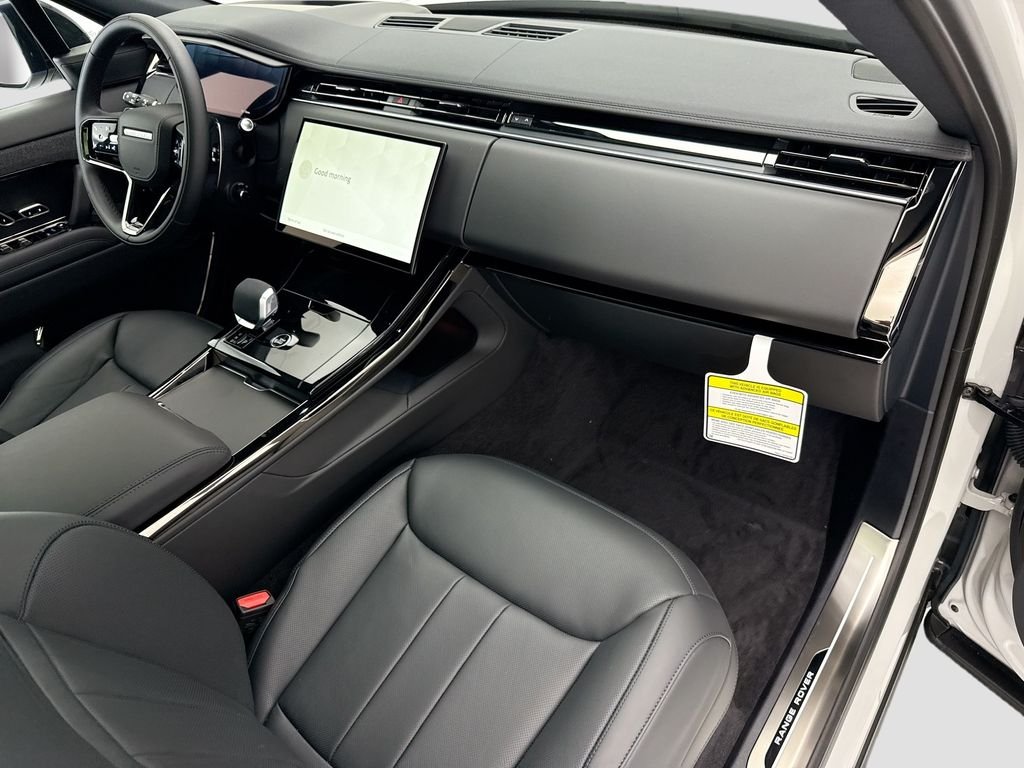 New 2026 Borasco Grey Land Rover Dynamic SE image 17