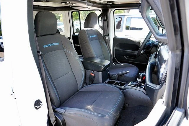 Used 2023 White Jeep Rubicon 4xe image 12