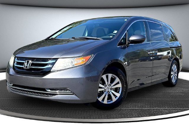 Used 2016 Gray Honda SE image 1