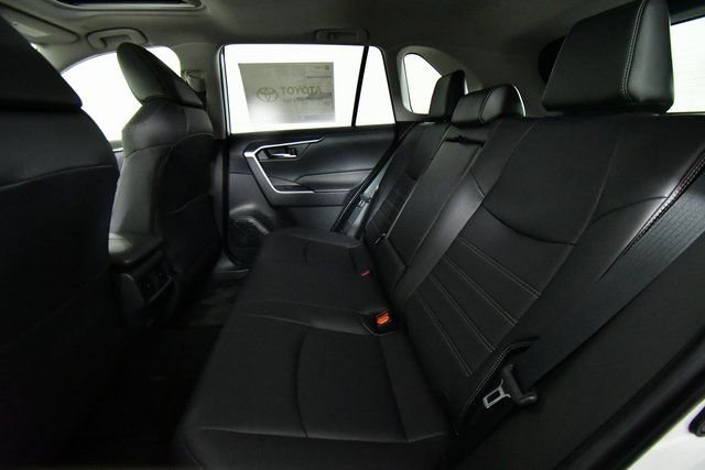 2025 Toyota RAV4 XLE Premium - Photo 24